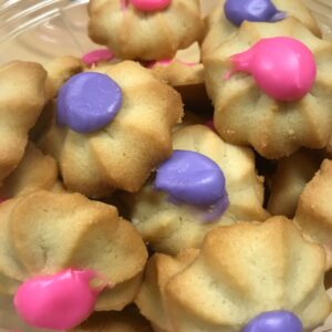 A close up of a bowl of Ukrop's famous Butterstar Cookies.